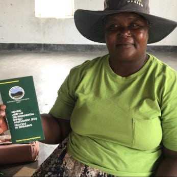 Learning together: communities in Zimbabwe join forces to demand their rights